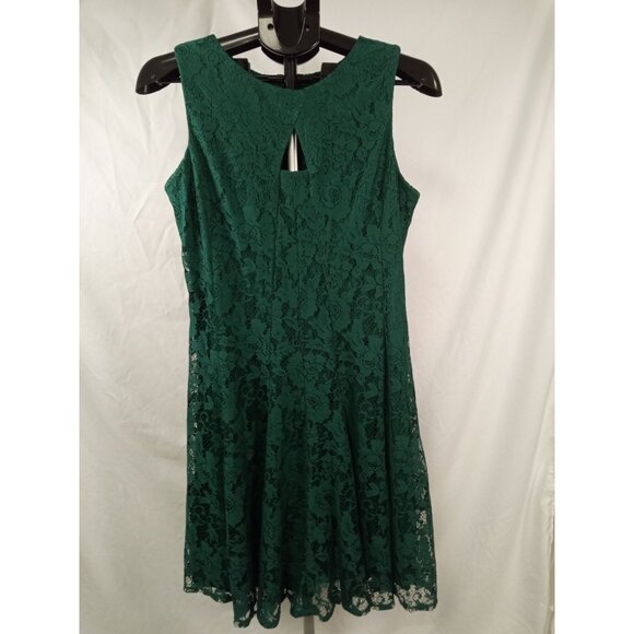 Danny and Nicole Women's Green Lace Overlay Sleeveless Dress w/Keyhole Size 12 - Picture 1 of 7